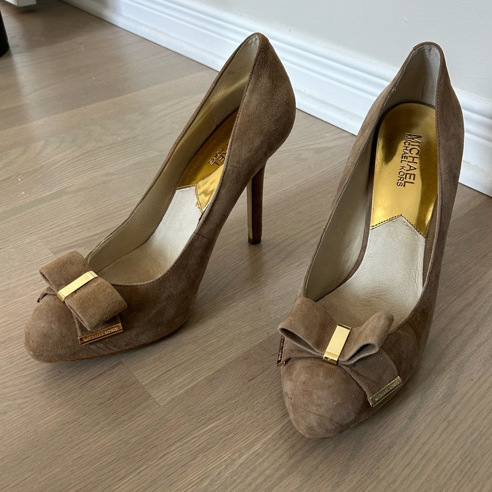 Michael Kors Delphine bow heels Pumps